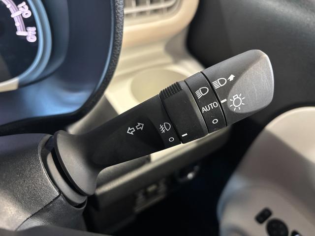 ムーヴキャンバス ストライプスＧ　９インチディスプレイオーディオ　ドライブレコーダー　運転席・助手席シートヒーター　ワイヤレス充電　電動パーキングブレーキ　電動格納式ドアミラー　両側電動スライドドア　プッシュスタートスイッチ（15枚目）