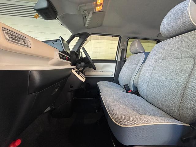 ムーヴキャンバス ストライプスＧ　９インチディスプレイオーディオ　ドライブレコーダー　運転席・助手席シートヒーター　ワイヤレス充電　電動パーキングブレーキ　電動格納式ドアミラー　両側電動スライドドア　プッシュスタートスイッチ（36枚目）