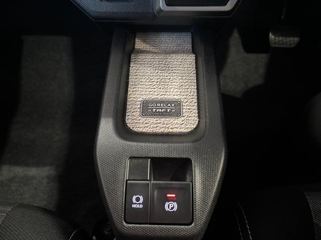 タフト Ｇ　ダーククロムベンチャー　４ＷＤ　ナビゲーション　バックカメラ　ドライブレコーダー　ＥＴＣ車載器　ＴＶコントロール　電動パーキングブレーキ　アルミホイール　電動格納式ドアミラー　パワーウィンドウ　プッシュスタートスイッチ（6枚目）