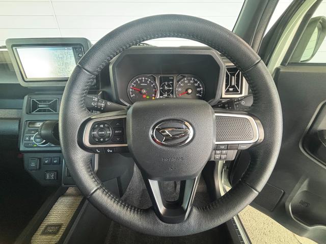 タフト Ｇ　ダーククロムベンチャー　４ＷＤ　ナビゲーション　バックカメラ　ドライブレコーダー　ＥＴＣ車載器　ＴＶコントロール　電動パーキングブレーキ　アルミホイール　電動格納式ドアミラー　パワーウィンドウ　プッシュスタートスイッチ（9枚目）