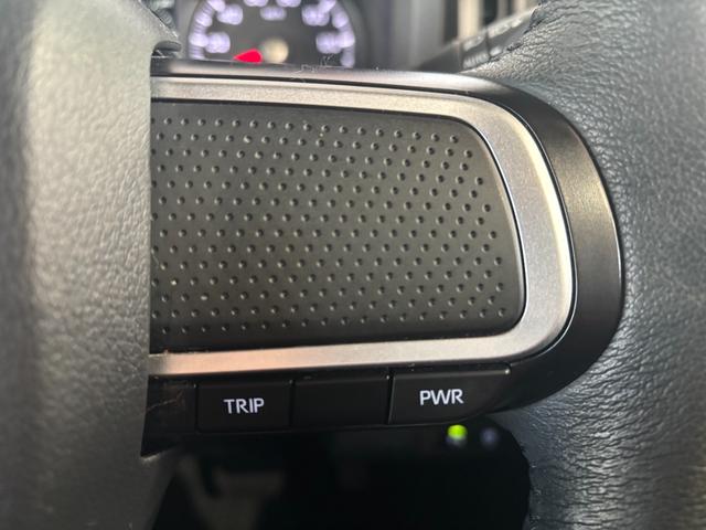 タフト Ｇ　ダーククロムベンチャー　４ＷＤ　ナビゲーション　バックカメラ　ドライブレコーダー　ＥＴＣ車載器　ＴＶコントロール　電動パーキングブレーキ　アルミホイール　電動格納式ドアミラー　パワーウィンドウ　プッシュスタートスイッチ（11枚目）