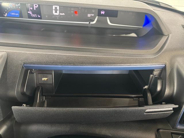 タント カスタムRS ナビゲーション バックカメラ ETC車載器 TVコントロール フロントシートヒーター 両側電動スライドドア 電動格納式ドアミラー パワーウィンドウ オートエアコン プッシュスタートスイッチ キーフリー(13枚目)