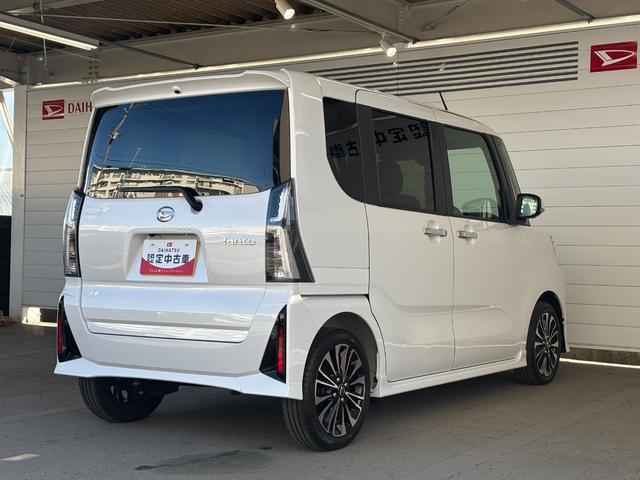 タント カスタムＲＳ　６．８インチディスプレイオーディオ　パノラマモニター　電動パーキングブレーキ　フロントシートヒーター　両側電動スライドドア　プッシュスタートスイッチ　電動格納式ドアミラー　アルミホイール　キーフリー（36枚目）