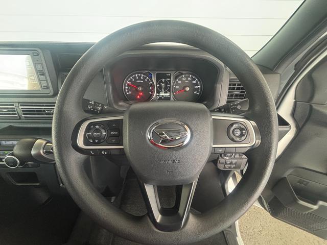 アトレー ＲＳ　６．８インチディスプレイオーディオ　バックカメラ　オートエアコン　両側電動スライドドア　電動格納式ドアミラー　フロントパワーウィンドウ　プッシュスタートスイッチ　キーフリー　アイドリングストップ機能（7枚目）