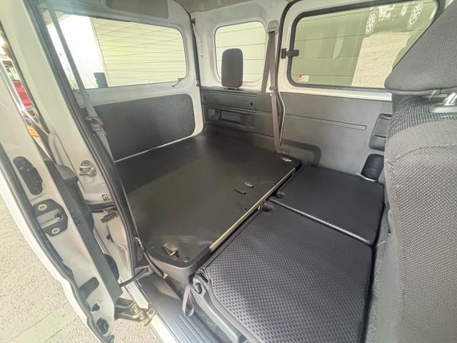 アトレー ＲＳ　６．８インチディスプレイオーディオ　バックカメラ　オートエアコン　両側電動スライドドア　電動格納式ドアミラー　フロントパワーウィンドウ　プッシュスタートスイッチ　キーフリー　アイドリングストップ機能（27枚目）