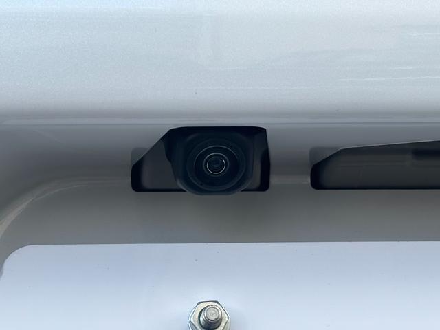 タント カスタムＸ　ナビ取付時バックカメラ対応　電動パーキングブレーキ　両側電動スライドドア　電動格納式ドアミラー　パワーウィンドウ　オートエアコン　プッシュスタートスイッチ　アルミホイール　キーフリーシステム（17枚目）