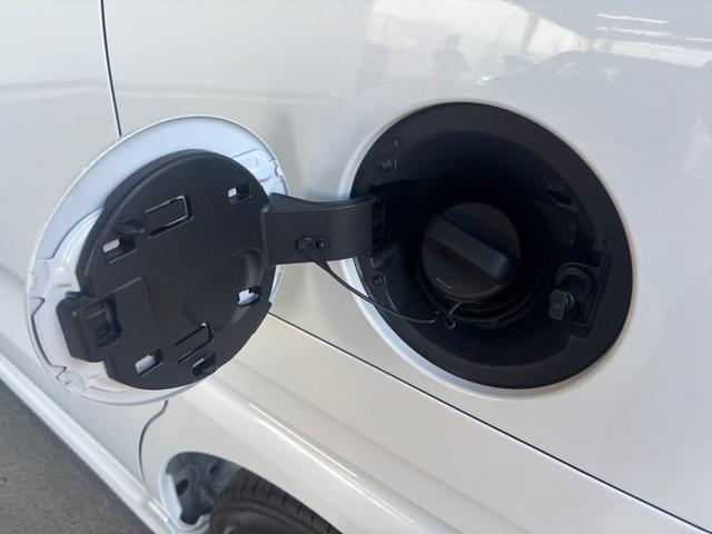 タント カスタムＸ　ナビ取付時バックカメラ対応　電動パーキングブレーキ　両側電動スライドドア　電動格納式ドアミラー　パワーウィンドウ　オートエアコン　プッシュスタートスイッチ　アルミホイール　キーフリーシステム（37枚目）