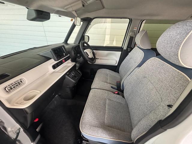 ムーヴキャンバス ストライプスG ナビ取付時パノラマモニター対応 両側電動スライドドア 電動パーキングブレーキ フロントシートヒーター オートエアコン 電動格納式ドアミラー プッシュスタートスイッチ キーフリー アイドリングストップ(33枚目)