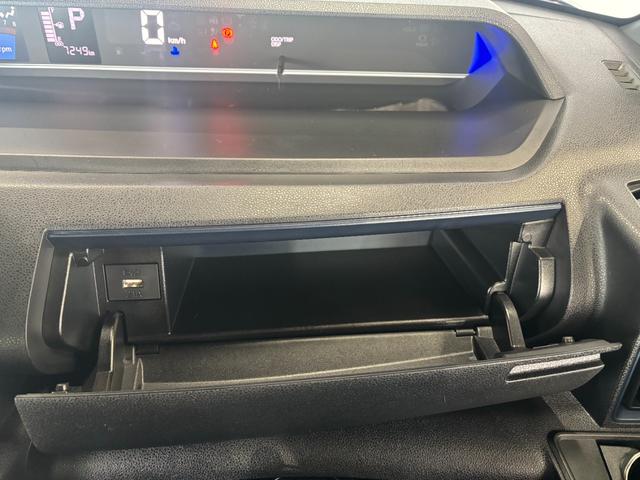 タント カスタムX ナビゲーション バックカメラ ドライブレコーダー 電動パーキングブレーキ フロントシートヒーター 両側電動スライドドア 電動格納式ドアミラー アルミホイール プッシュスタートスイッチ キーフリー(11枚目)