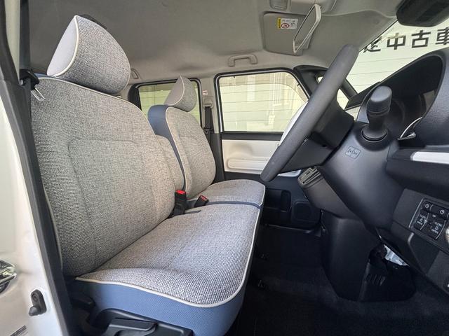 ムーヴキャンバス ストライプスＧ　９インチディスプレイオーディオ　パノラマモニター　フロントシートヒーター　両側電動スライドドア　電動パーキングブレーキ　電動格納式ドアミラー　プッシュスタートスイッチ　キーフリーシステム（32枚目）