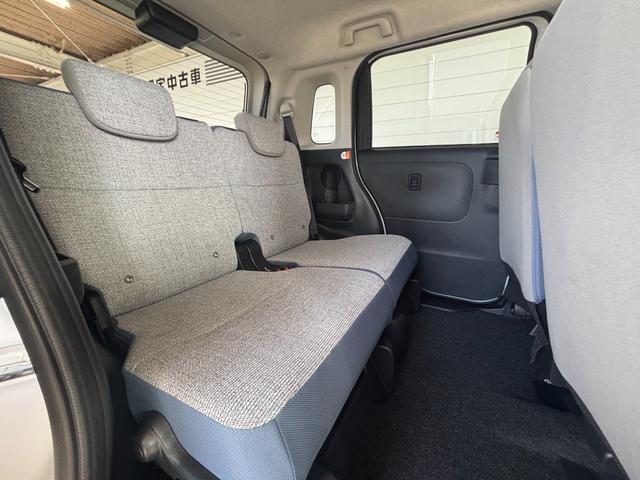 ムーヴキャンバス ストライプスＸ　ナビゲーション　両側電動スライドドア　電動格納式ドアミラー　プッシュスタートスイッチ　キーフリーシステム　オートエアコン　パワーウィンドウ　アイドリングストップ機能（22枚目）