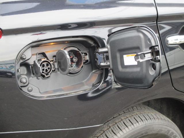 GプレミアムPK元試乗車 温水ヒーター 100V電源 誤発進(12枚目)