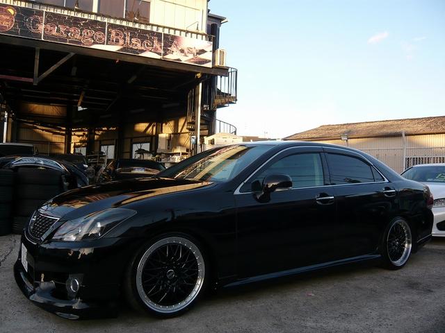 クラウン 2.5アスリート アニバーサリーエディション 19AW 車高調 黒本革シート センスブランド4本出しマフラー HDDナビ バックカメラ フルセグTV Bluetooth接続 エアロ 下取り車(7枚目)