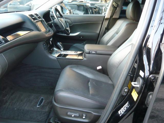 クラウン 2.5アスリート アニバーサリーエディション 19AW 車高調 黒本革シート センスブランド4本出しマフラー HDDナビ バックカメラ フルセグTV Bluetooth接続 エアロ 下取り車(14枚目)