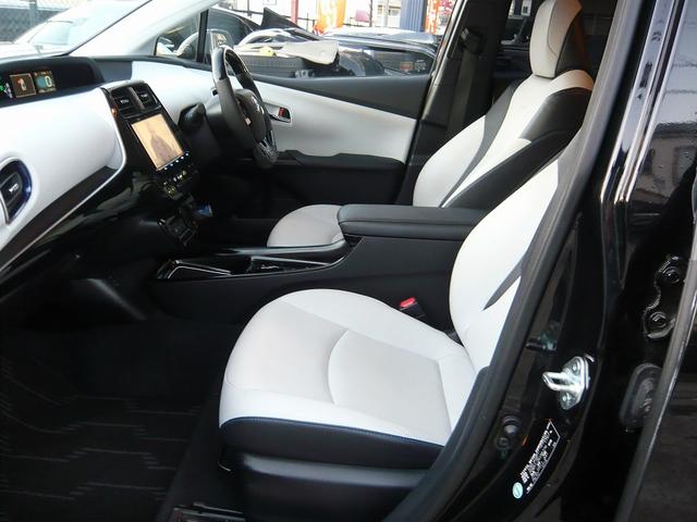 プリウス Ａツーリングセレクション　１７ＡＷ　エアロ　９インチナビ　フルセグＴＶ　Ｂｌｕｅｔｏｏｔｈ接続　バックカメラ　デジタルインナーミラー　ドラレコ　ホワイト内装　デイライト　トヨタセーフティセンス（15枚目）