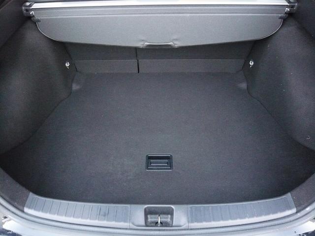 プリウス Ａツーリングセレクション　１７ＡＷ　エアロ　９インチナビ　フルセグＴＶ　Ｂｌｕｅｔｏｏｔｈ接続　バックカメラ　デジタルインナーミラー　ドラレコ　ホワイト内装　デイライト　トヨタセーフティセンス（19枚目）