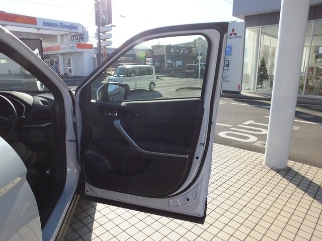 三菱 エクリプスクロスＰＨＥＶ