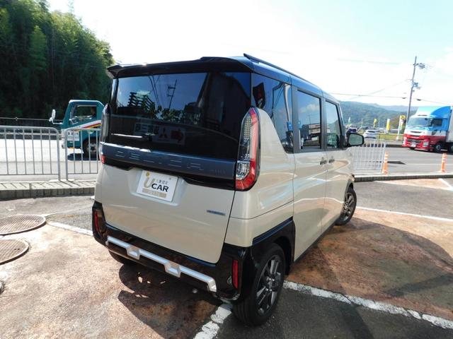 デリカミニ Ｇ　プレミアム　衝突被害軽減ブレーキ　踏み間違い防止　マイパイロット　９インチ純正ナビゲーション　マルチアラウンドモニター　フルセグテレビ　シートヒーター　両側電動スライドドア　禁煙車（6枚目）