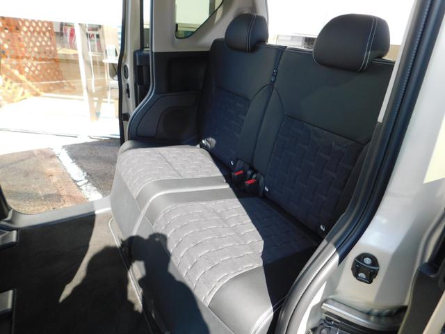 デリカミニ Ｇ　プレミアム　衝突被害軽減ブレーキ　踏み間違い防止　マイパイロット　９インチ純正ナビゲーション　マルチアラウンドモニター　フルセグテレビ　シートヒーター　両側電動スライドドア　禁煙車（48枚目）