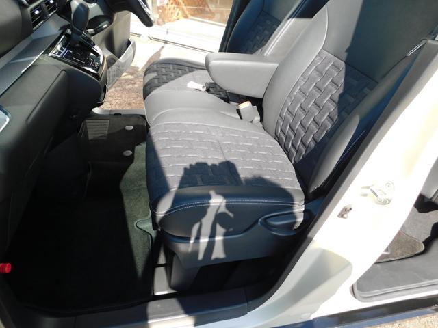 デリカミニ Ｇ　プレミアム　衝突被害軽減ブレーキ　踏み間違い防止　マイパイロット　９インチ純正ナビゲーション　マルチアラウンドモニター　フルセグテレビ　シートヒーター　両側電動スライドドア　禁煙車（52枚目）