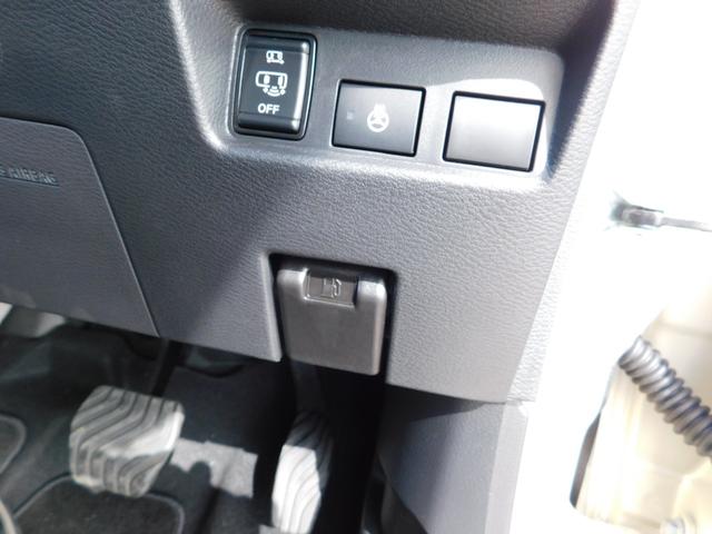 デリカミニ Ｇ　プレミアム　衝突被害軽減ブレーキ　踏み間違い防止　マイパイロット　９インチ純正ナビゲーション　マルチアラウンドモニター　フルセグテレビ　シートヒーター　両側電動スライドドア　禁煙車（60枚目）