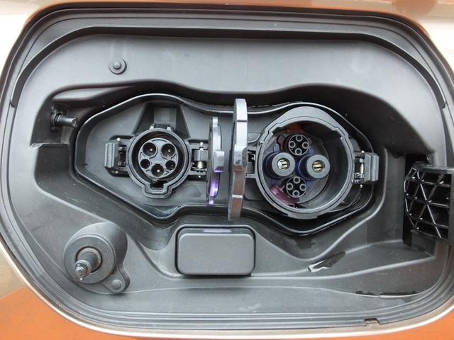 エクリプスクロスＰＨＥＶ Ｐ　４ＷＤ　電気温水式式ヒーター　ｅ－Ａｓｓｉｓｔ　８インチスマホ連携ナビ　フルセグ　マルチアラウンドモニター　ＥＴＣ２．０　運転席パワーシート　前席シートヒーター　ステアリングヒータ　ブラック天井（45枚目）