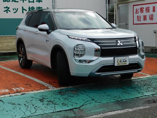 アウトランダーPHEV Pエグゼクティブパッケージ セミアニリンレザーシート(ブリックブラウン色) ダイナミックサウンドヤマハアルティメート(12スピーカー デュアルアンプ) スマホ連携ナビ マルチアラウンドモニタ デジタルルームミラー シートエアコン(5枚目)
