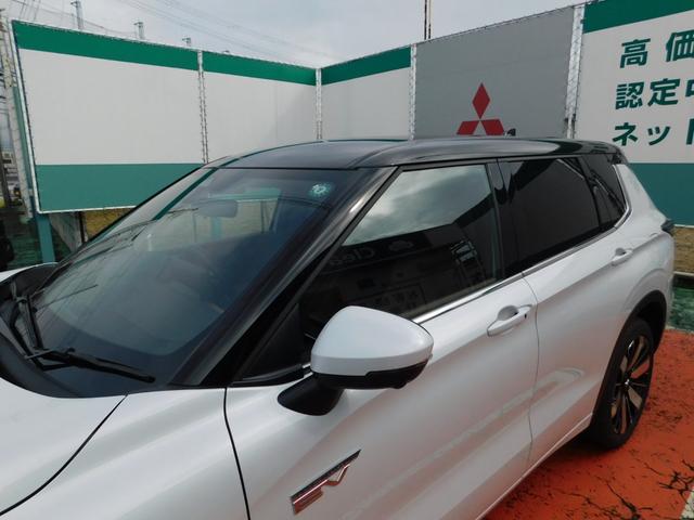 アウトランダーPHEV Pエグゼクティブパッケージ セミアニリンレザーシート(ブリックブラウン色) ダイナミックサウンドヤマハアルティメート(12スピーカー デュアルアンプ) スマホ連携ナビ マルチアラウンドモニタ デジタルルームミラー シートエアコン(12枚目)