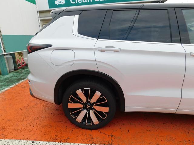 アウトランダーPHEV Pエグゼクティブパッケージ セミアニリンレザーシート(ブリックブラウン色) ダイナミックサウンドヤマハアルティメート(12スピーカー デュアルアンプ) スマホ連携ナビ マルチアラウンドモニタ デジタルルームミラー シートエアコン(31枚目)