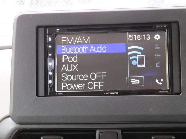 �������̃X�}�[�g�t�H���ƘA�g���āA�������������������ł̉��y�Đ���c�u�c�\�t�g��b�c�\�t�g�̍Đ������y���݂��������邾���łȂ��A�n�C���]�������Đ��\�ł���