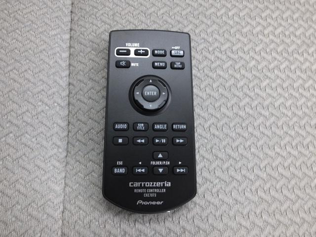 �f�B�X�v���C�I�[�f�B�I�̃����R���ł���