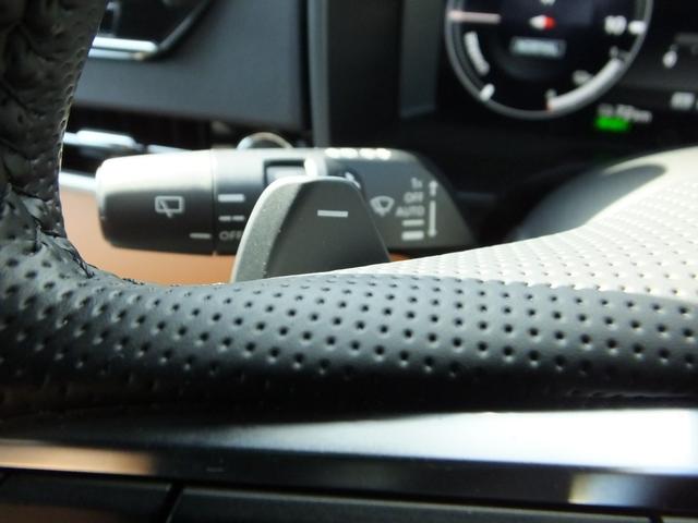 アウトランダーＰＨＥＶ Ｐ　元当社デモカー　ｅ－Ａｓｓｉｓｔ　スマートフォン連携ナビゲーション　レーンチェンジアシスト　プレミアムサウンド　Ｓ－ＡＷＣ　マルチアラウンドモニター　ヒートポンプ式エアコン　マイパイロット（60枚目）