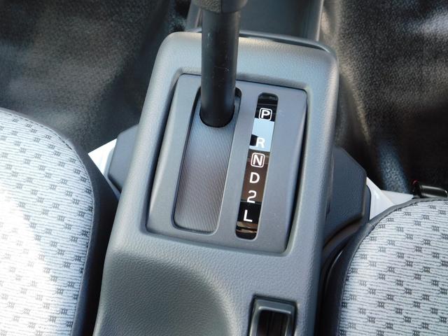 さらに有償でプラス１年間もしくは２年間の保証延長も可能です。（基本保証と合わせて最長５年間のロング保証が可能です。）ディーラーならではの保証体制です。