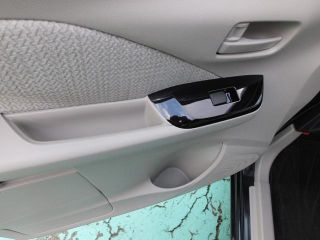 ｅＫワゴン Ｍ　２ＷＤ　ＣＤチューナーアンプ　セーフティーイルミネーション　イモビライザー　衝突被害軽減ブレーキ　踏み間違い衝突防止アシスト　充電用ＵＳＢポート　ステアリングスイッチ（53枚目）