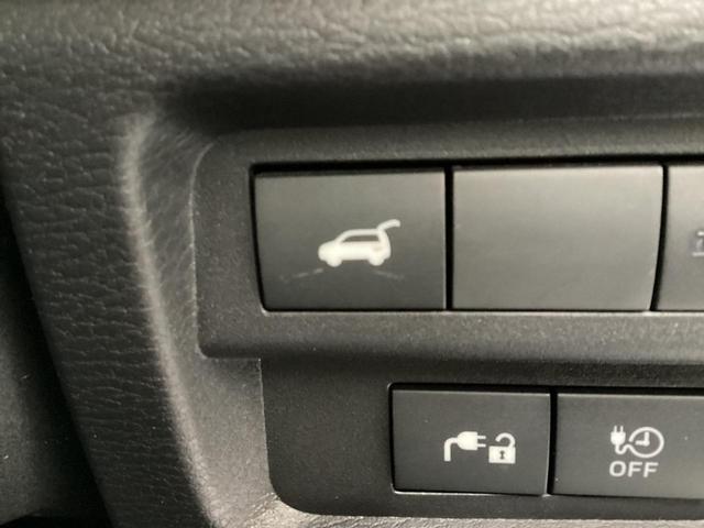アウトランダーＰＨＥＶ Ｐ　ワンオーナー　衝突被害軽減ブレーキ　後側方車両検知警報システムメモリーナビ　全方位モニター　ＥＴＣ２．０　ドラレコ前後　マイパイロット　革シート　電動シート　電動リヤゲート　ＡＣ１５００Ｗ（55枚目）