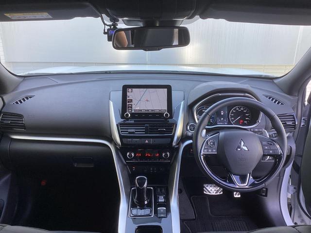 エクリプスクロスＰＨＥＶ Ｐ　ワンオーナー　スマホ連携ナビ　全方位モニター　ＥＴＣ２．０　ドラレコ前後　レーダークルーズコントロール　衝突被害軽減ブレーキ　後側方車両検知警報システム　電動シート　シートヒーター　スマートキー（12枚目）