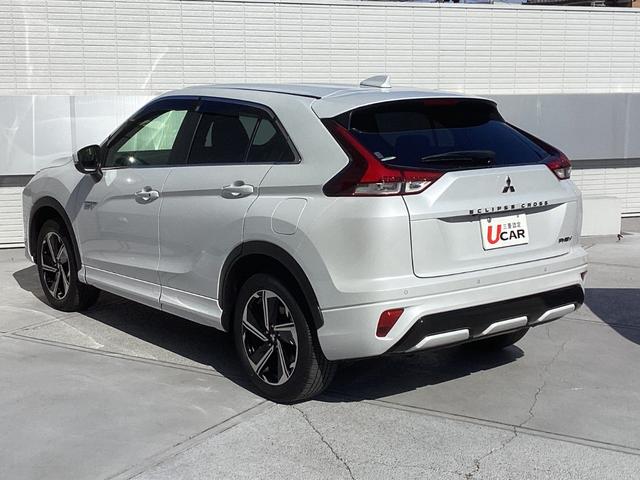 エクリプスクロスＰＨＥＶ Ｐ　ワンオーナー　スマホ連携ナビ　全方位モニター　ＥＴＣ２．０　ドラレコ前後　レーダークルーズコントロール　衝突被害軽減ブレーキ　後側方車両検知警報システム　電動シート　シートヒーター　スマートキー（21枚目）