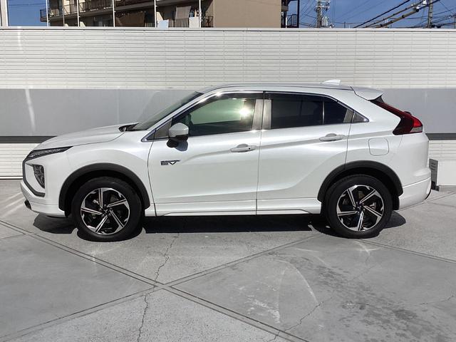 エクリプスクロスＰＨＥＶ Ｐ　ワンオーナー　スマホ連携ナビ　全方位モニター　ＥＴＣ２．０　ドラレコ前後　レーダークルーズコントロール　衝突被害軽減ブレーキ　後側方車両検知警報システム　電動シート　シートヒーター　スマートキー（28枚目）