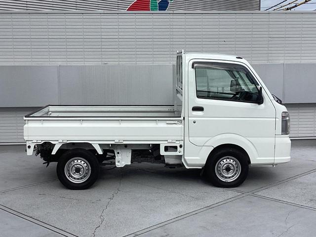 ミニキャブトラック Ｍ　ワンオーナー　ラジオ　エアコン　パワステ　４ＷＤ　５ＭＴ　運転席助手席エアバック（13枚目）