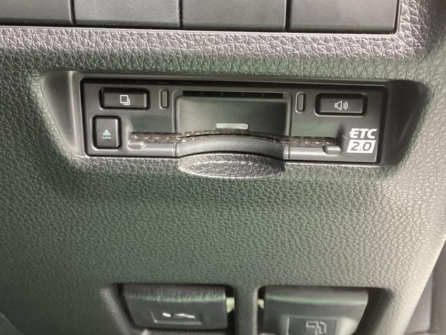 ＲＡＶ４ アドベンチャー　オフロードパッケージＩＩ　メモリーナビ　全方位モニター　ＥＴＣ　ドライブレコーダー前後　レーダークルーズコントロール　衝突被害軽減ブレーキ　後側方車両検知警報システム　電動シート　電動リヤゲート　シートヒーター　スマートキー（8枚目）