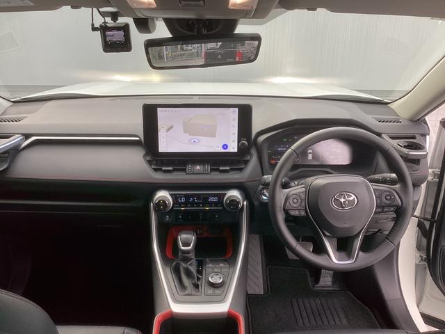 ＲＡＶ４ アドベンチャー　オフロードパッケージＩＩ　メモリーナビ　全方位モニター　ＥＴＣ　ドライブレコーダー前後　レーダークルーズコントロール　衝突被害軽減ブレーキ　後側方車両検知警報システム　電動シート　電動リヤゲート　シートヒーター　スマートキー（16枚目）