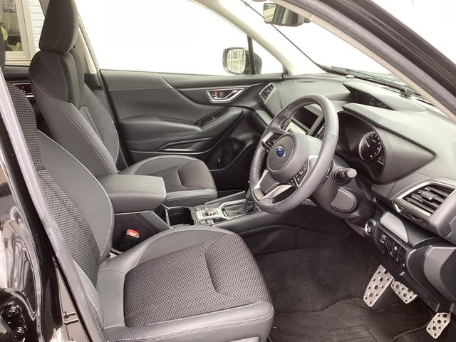 フォレスター プレミアム メモリーナビ バックカメラ 電動シート ドライブレコーダー前後 衝突被害軽減ブレーキ 後側方車両検知警報システム レーダークルーズコントロール デジタルルームミラー ルーフレール スマートキー(12枚目)