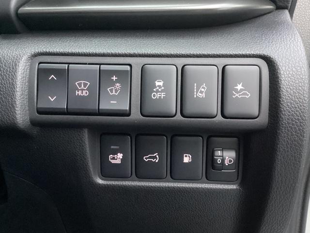 エクリプスクロスPHEV P 元試乗車 電気温水式ヒーター スマホ連携ナビ 全方位モニター ETC2.0 マイパイロット リモートコントロール 衝突被害軽減ブレーキ 後側方車両検知警報システム 電動シート 電動リヤゲート(6枚目)