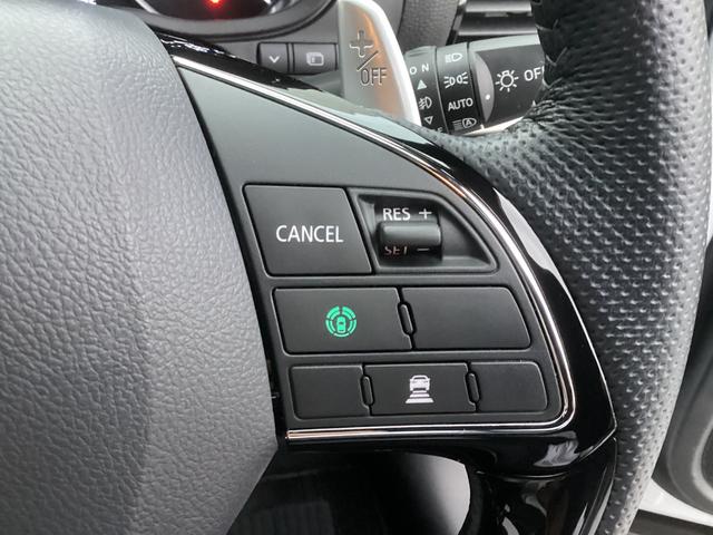 エクリプスクロスPHEV P 元試乗車 電気温水式ヒーター スマホ連携ナビ 全方位モニター ETC2.0 マイパイロット リモートコントロール 衝突被害軽減ブレーキ 後側方車両検知警報システム 電動シート 電動リヤゲート(11枚目)