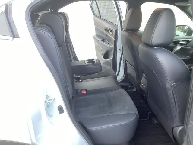 エクリプスクロスPHEV P 元試乗車 電気温水式ヒーター スマホ連携ナビ 全方位モニター ETC2.0 マイパイロット リモートコントロール 衝突被害軽減ブレーキ 後側方車両検知警報システム 電動シート 電動リヤゲート(21枚目)