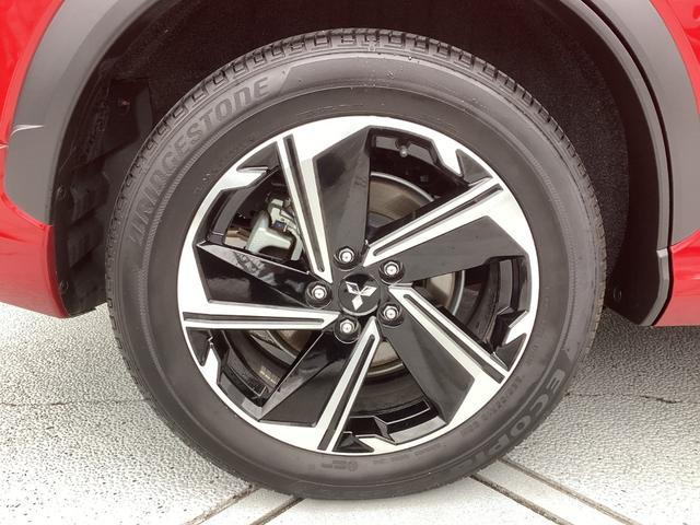 エクリプスクロスPHEV P 元試乗車 電気温水式ヒーター スマホ連携ナビ 全方位モニター ETC2.0 マイパイロット リモートコントロール 衝突被害軽減ブレーキ 後側方車両検知警報システム 電動シート 電動リヤゲート(28枚目)