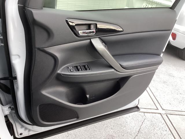 エクリプスクロスPHEV P 元試乗車 電気温水式ヒーター スマホ連携ナビ 全方位モニター ETC2.0 マイパイロット リモートコントロール 衝突被害軽減ブレーキ 後側方車両検知警報システム 電動シート 電動リヤゲート(54枚目)