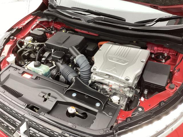 エクリプスクロスPHEV P 元試乗車 電気温水式ヒーター スマホ連携ナビ 全方位モニター ETC2.0 マイパイロット リモートコントロール 衝突被害軽減ブレーキ 後側方車両検知警報システム 電動シート 電動リヤゲート(70枚目)