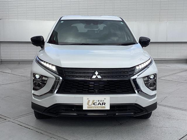 エクリプスクロスPHEV ブラックエディション 元試乗車 電気温水式ヒーター 電動シート スマホ連携ナビ 全方位モニター ETC2.0 マイパイロット リモートコントロール 衝突被害軽減ブレーキ 後側方車両検知警報システム 電動リヤゲート(2枚目)