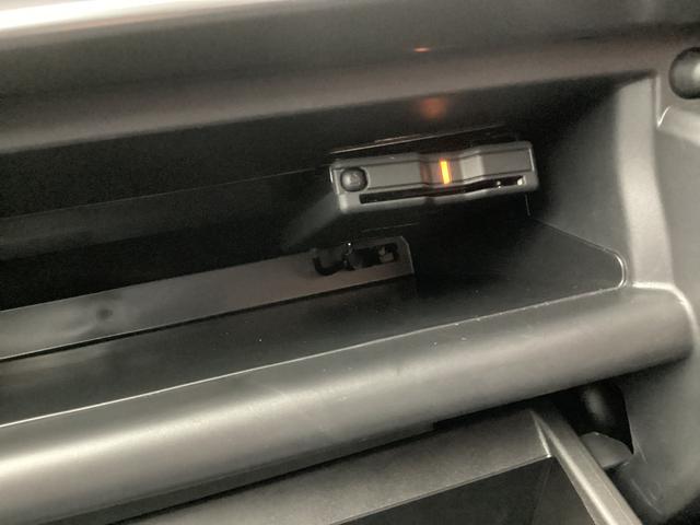 エクリプスクロスPHEV ブラックエディション 元試乗車 電気温水式ヒーター 電動シート スマホ連携ナビ 全方位モニター ETC2.0 マイパイロット リモートコントロール 衝突被害軽減ブレーキ 後側方車両検知警報システム 電動リヤゲート(7枚目)